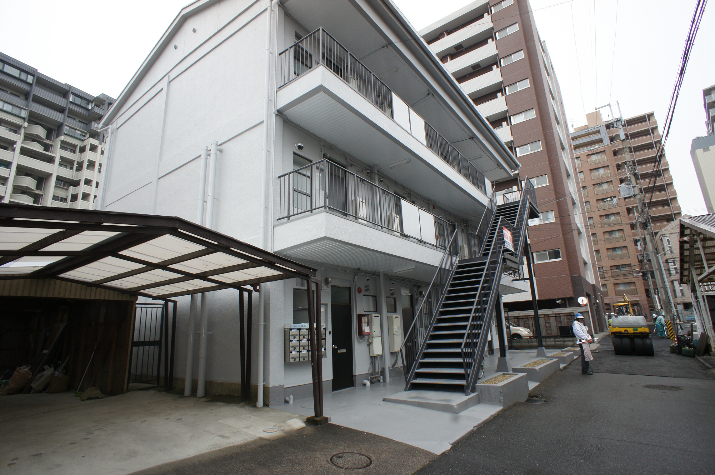某ハイツ 室内外部改修工事